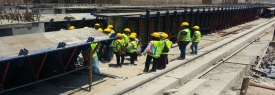Students of Architecture in Rod Al Farag axis construction site